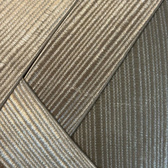 Rose Gold Clutch with Tassel. Used only once! Comes with strap - Picture 7 of 8